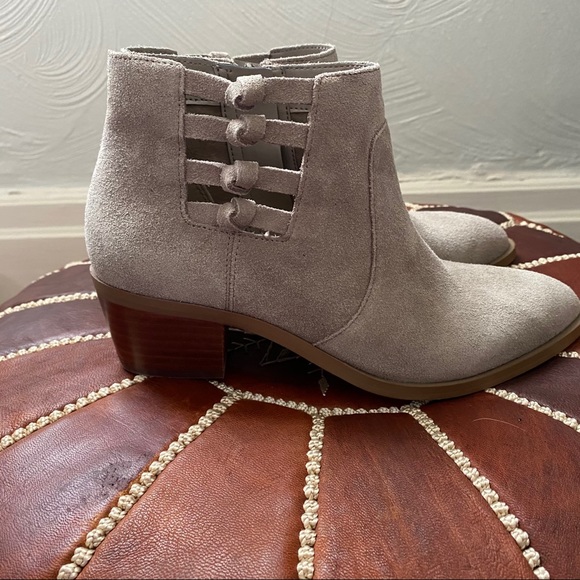 Sole Society | Shoes | Sole Society Suede Leather Kiyana Mushroom Booties 75 Boots | Poshmark
